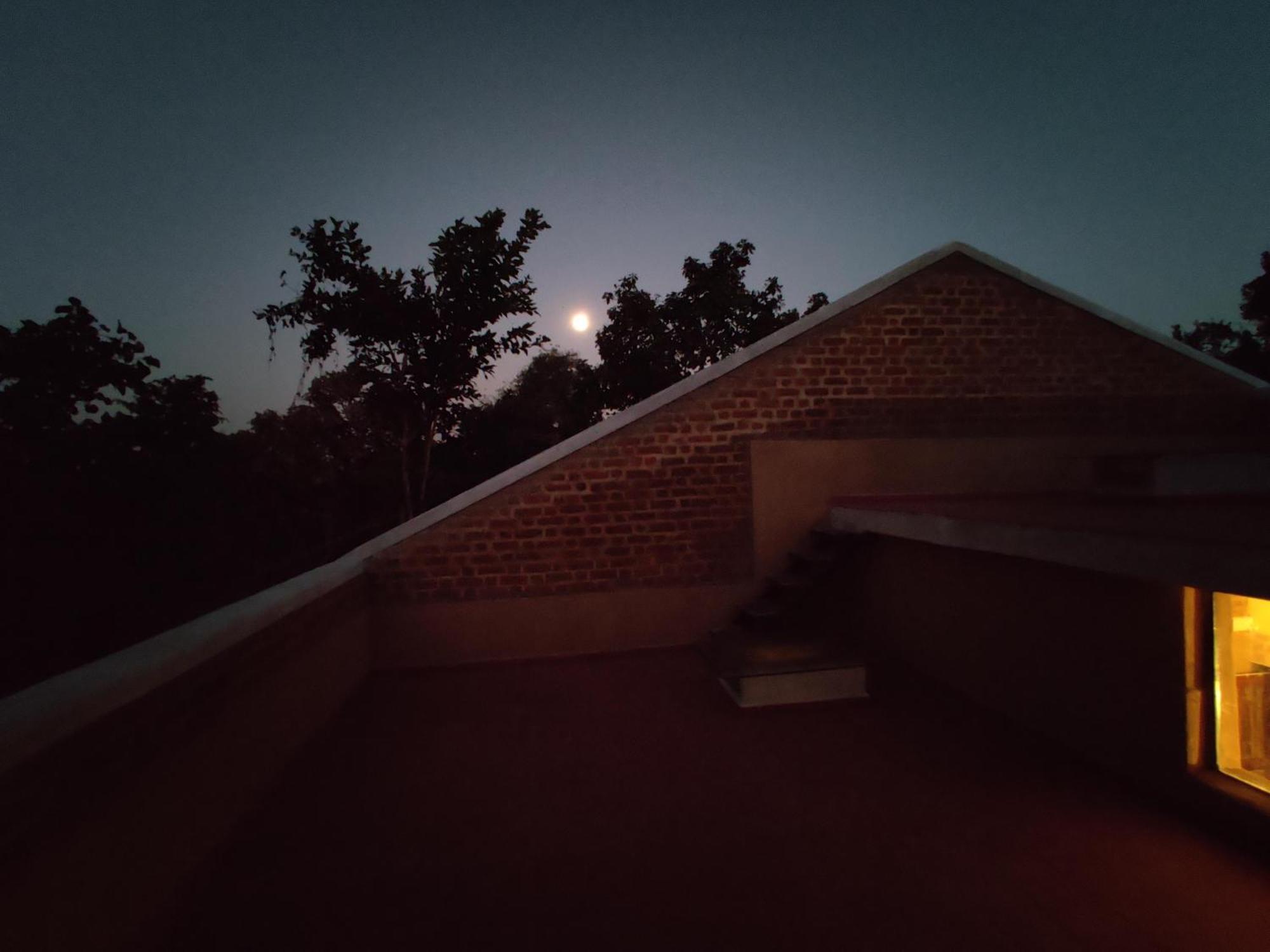 Surwahi Social Ecoestate Kānha Εξωτερικό φωτογραφία